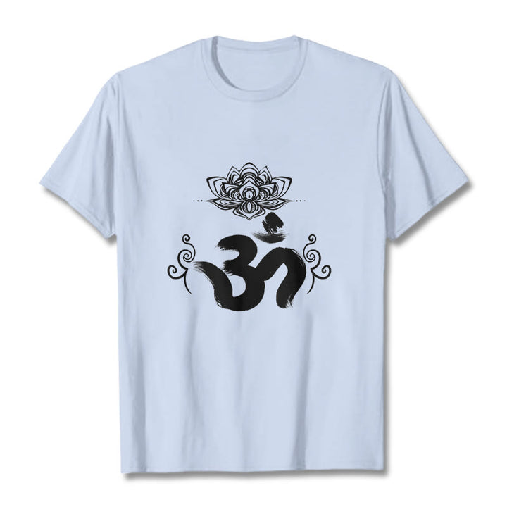 Camiseta floral sánscrita con símbolo Om de Buddha Stones - Cian claro - 2XL - image 13