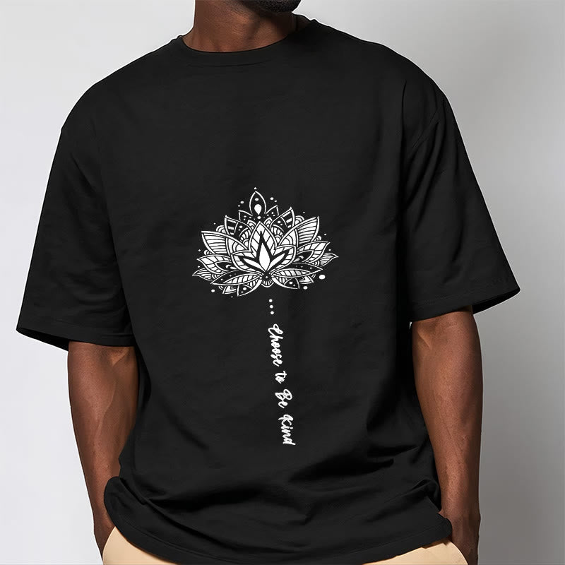 Camiseta con flores geométricas "Elegir ser amable" de Buddha Stones - image 4