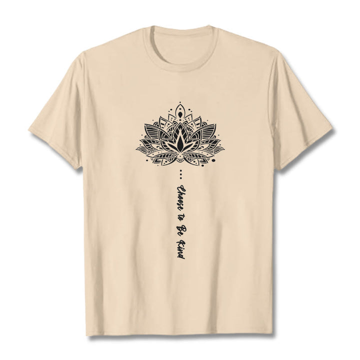 Camiseta con flores geométricas "Elegir ser amable" de Buddha Stones - Sopa de mariscos - 2XL - image 10