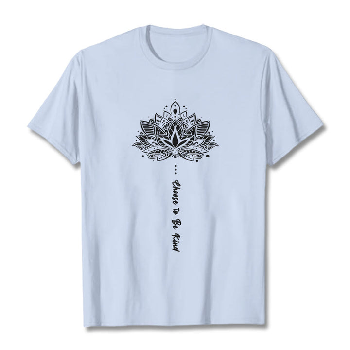 Camiseta con flores geométricas "Elegir ser amable" de Buddha Stones - Cian claro - 2XL - image 18