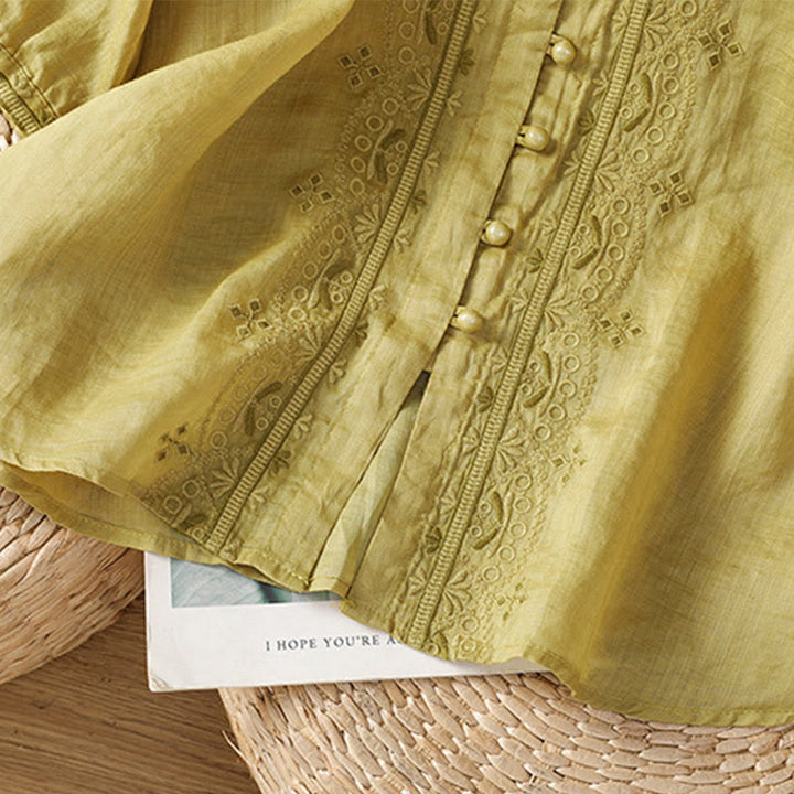 Camisa informal de poliéster con cuello en V y media manga con botones de rana y bordado de Buddha Stones para mujer - image 17