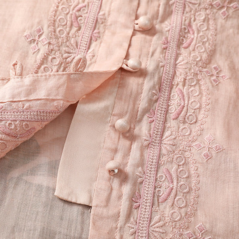 Camisa informal de poliéster con cuello en V y media manga con botones de rana y bordado de Buddha Stones para mujer - image 28