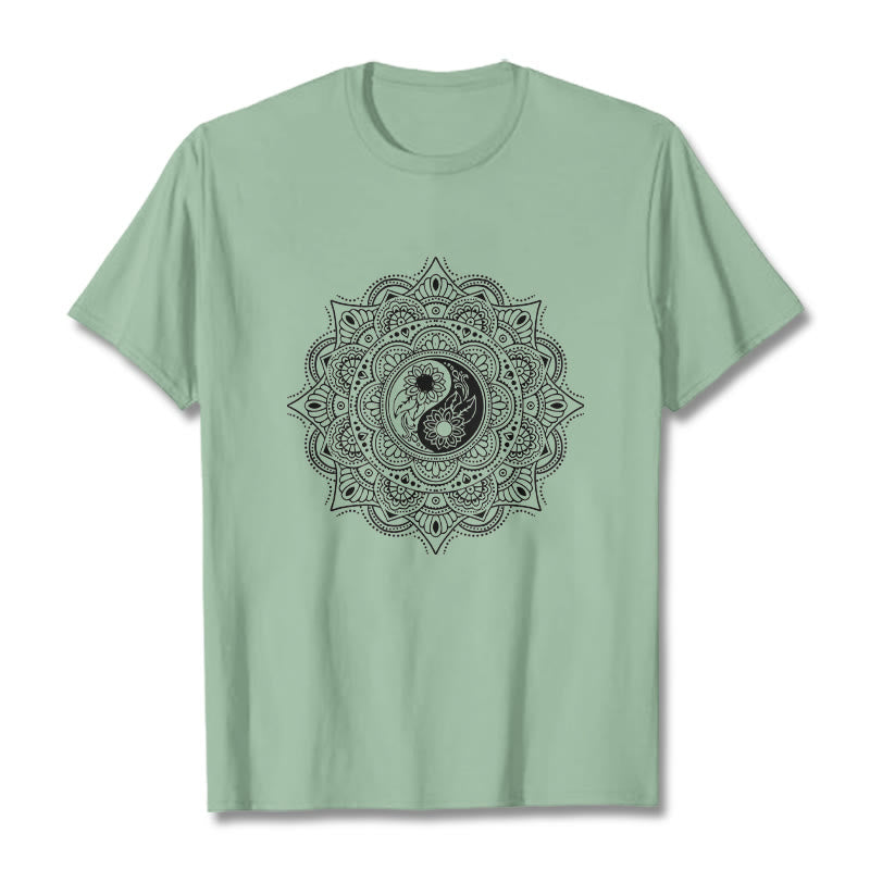 Camiseta con estampado de símbolo YinYang y mandala de Buddha Stones - Verde pálido - 2XL - image 15