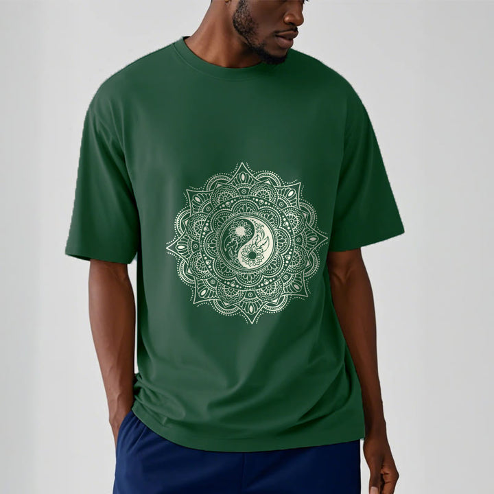 Camiseta con estampado de símbolo YinYang y mandala de Buddha Stones - image 1