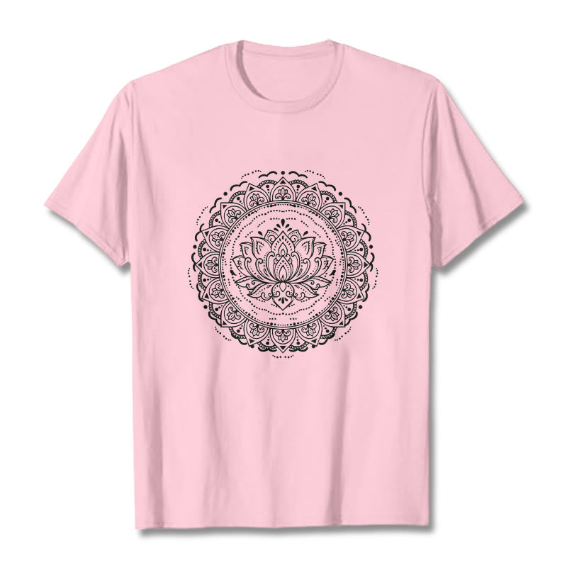 Camiseta con estampado de flor de loto y mandala de Buddha Stones - Rosa claro - 2XL - image 13
