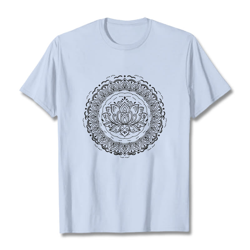Camiseta con estampado de flor de loto y mandala de Buddha Stones - Cian claro - 2XL - image 18