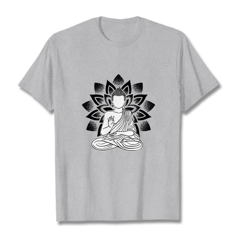 Camiseta con estampado de flor de loto y Buda sentado con Buddha Stones - Gris claro - 2XL - image 19
