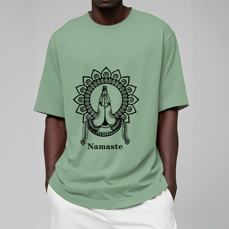 Camiseta con estampado de mandala y gesto de Namaste con Buddha Stones - image 15