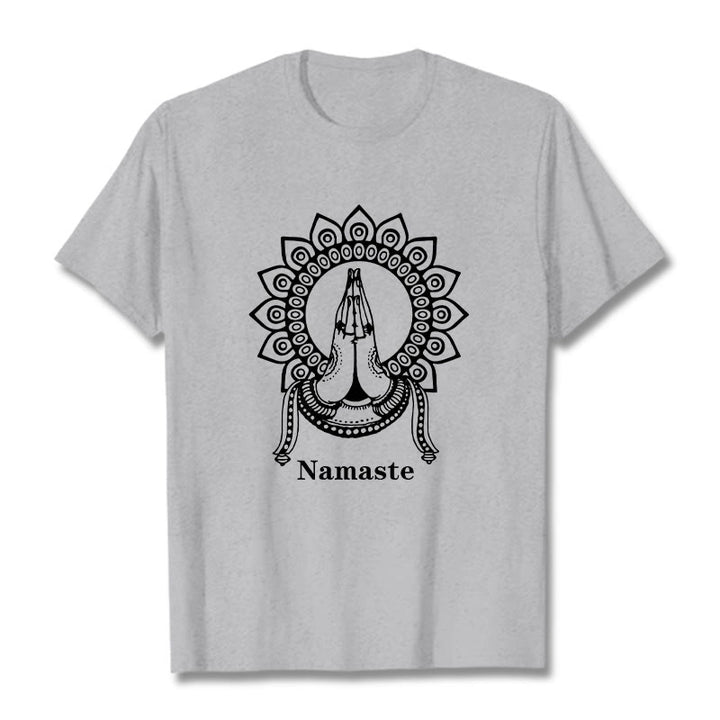 Camiseta con estampado de mandala y gesto de Namaste con Buddha Stones - Gris claro - 2XL - image 19