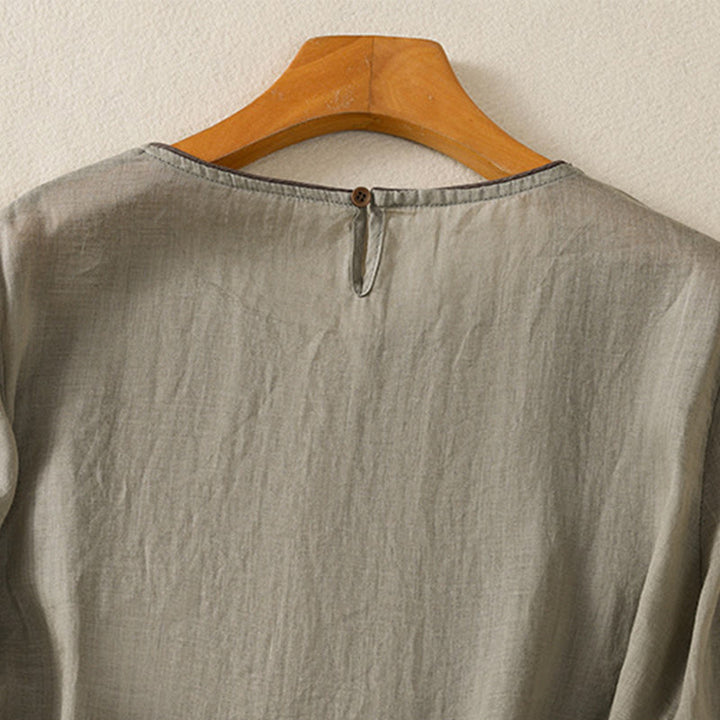 Camiseta de algodón para mujer con bordado floral retro de Buddha Stones, manga tres cuartos - image 11