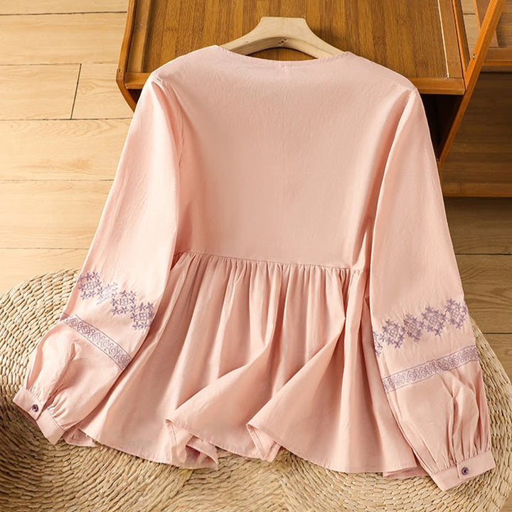 Camisa de algodón para mujer con mangas largas tipo farol y botones plisados ​​con bordado de Buddha Stones - image 10