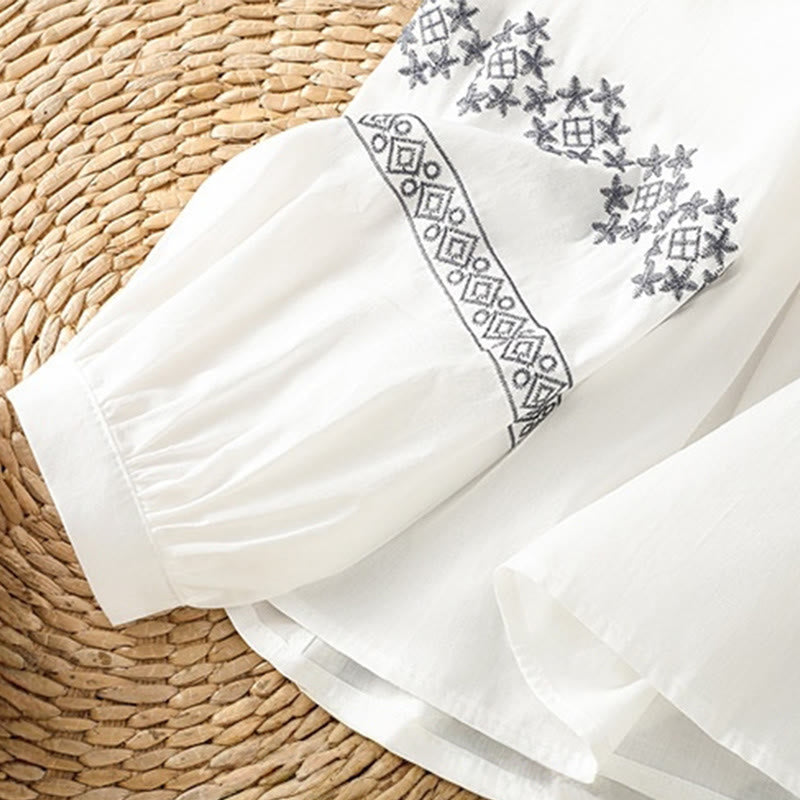 Camisa de algodón para mujer con mangas largas tipo farol y botones plisados ​​con bordado de Buddha Stones - image 6