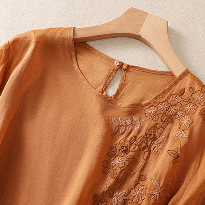 Camiseta de algodón y lino de media manga para mujer con bordado floral de Buddha Stones y dobladillo con abertura - image 11