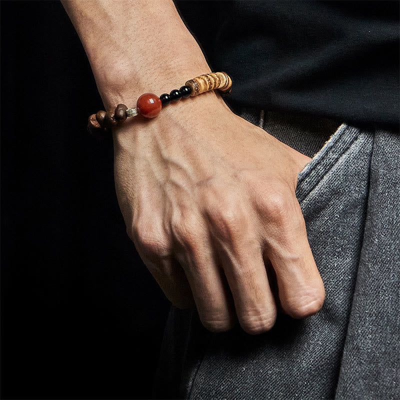 Pulsera de cuentas de concha de coco y ágata roja con granos de café naturales de Buddha Stones - image 5