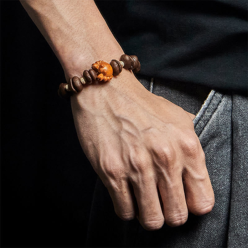 Pulsera de madera de wengué hecha a mano con Buddha Stones, cangrejo, monedas de cobre, granos de café - image 5