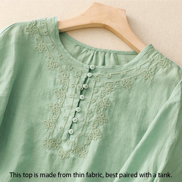 Camisa de algodón para mujer con cuello redondo, manga corta y botones bordados con líneas de Buddha Stones - image 1