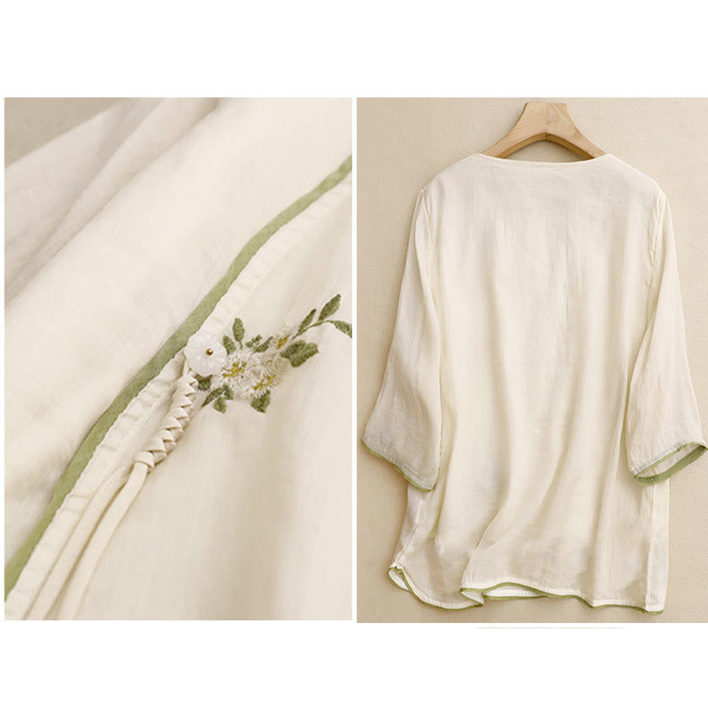 Camisa de mujer de manga tres cuartos con cuello redondo y bordado floral verde y Buddha Stones en color beige. - image 1