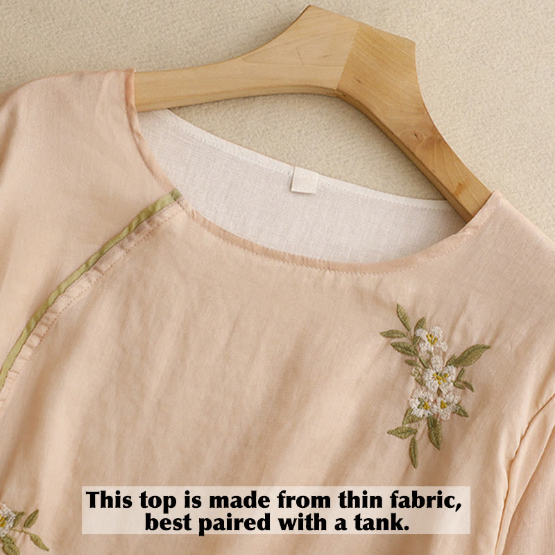 Camisa de mujer de manga tres cuartos con cuello redondo y bordado floral verde y Buddha Stones en color beige. - image 14