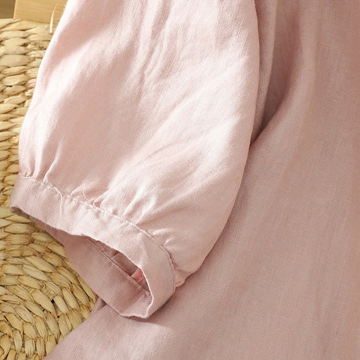 Camisa de mujer con cuello en V, media manga y botones lisos de Buddha Stones - image 5