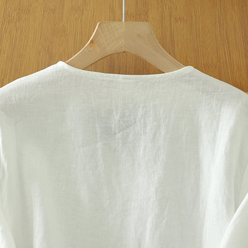 Camisa de mujer con cuello en V, media manga y botones lisos de Buddha Stones - image 9