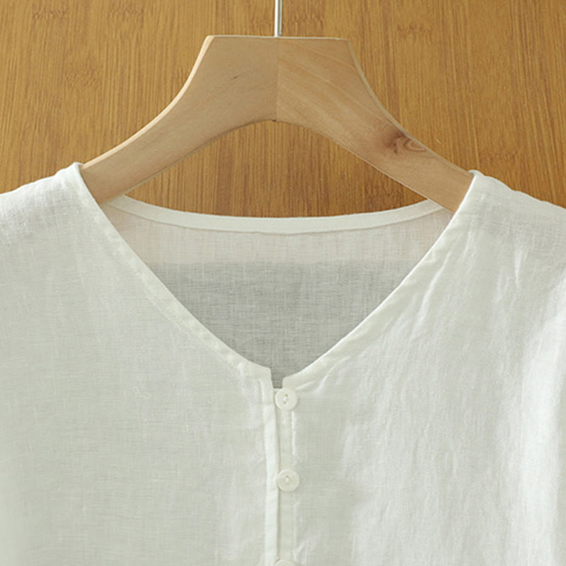 Camisa de mujer con cuello en V, media manga y botones lisos de Buddha Stones - image 8