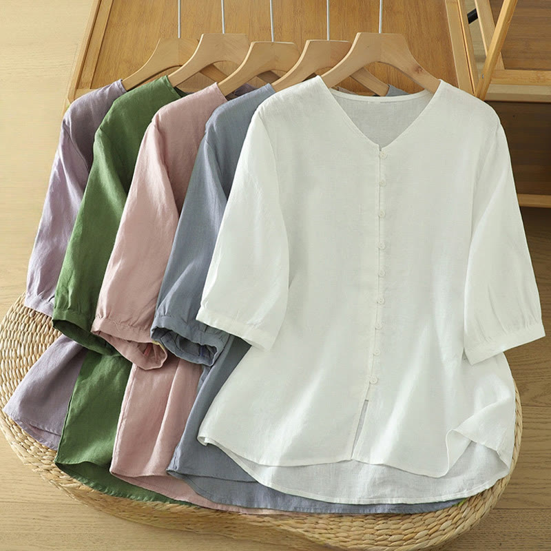 Camisa de mujer con cuello en V, media manga y botones lisos de Buddha Stones - image 1