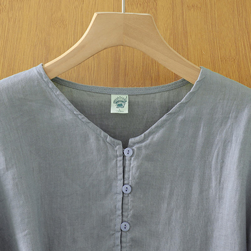 Camisa de mujer con cuello en V, media manga y botones lisos de Buddha Stones - image 22