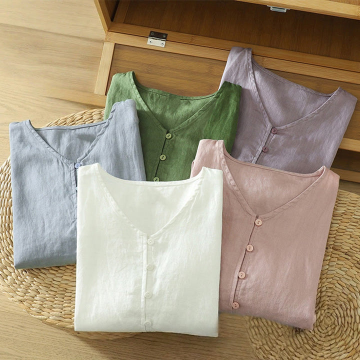 Camisa de mujer con cuello en V, media manga y botones lisos de Buddha Stones - image 31