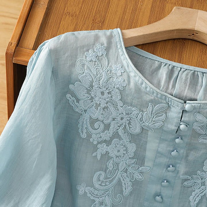 Camisa de algodón para mujer con cuello redondo, manga tres cuartos y botones bordados con flores y Buddha Stones - image 29