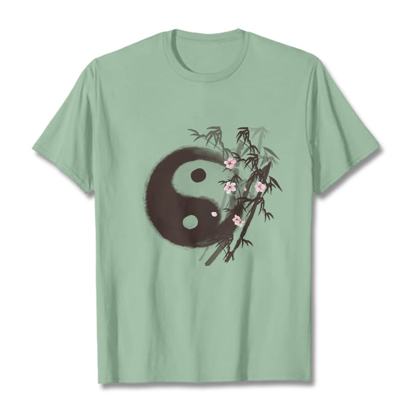 Buddha Stones Camiseta con estampado de bambú y flor de cerezo Yin Yang - Verde pálido - 2XL - image 13