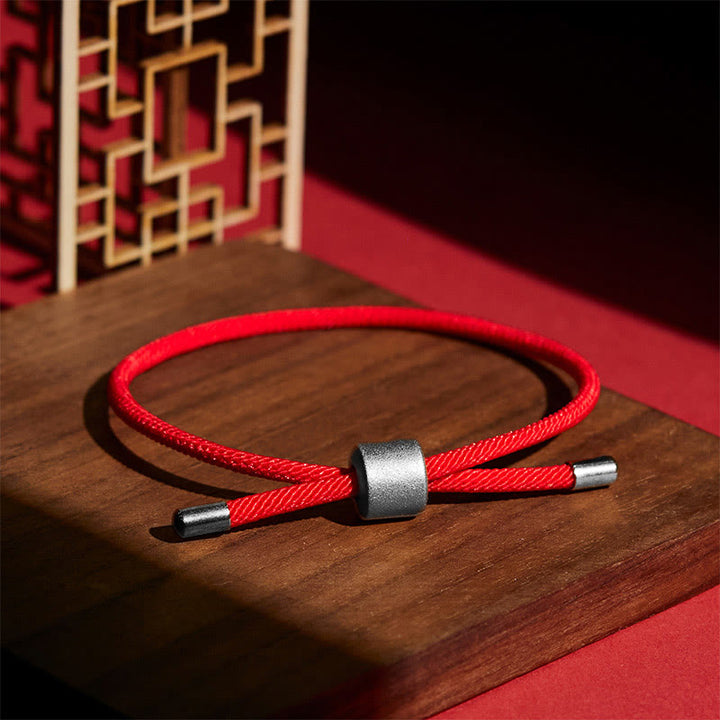 Pulsera de hilo rojo de la suerte con Buddha Stones