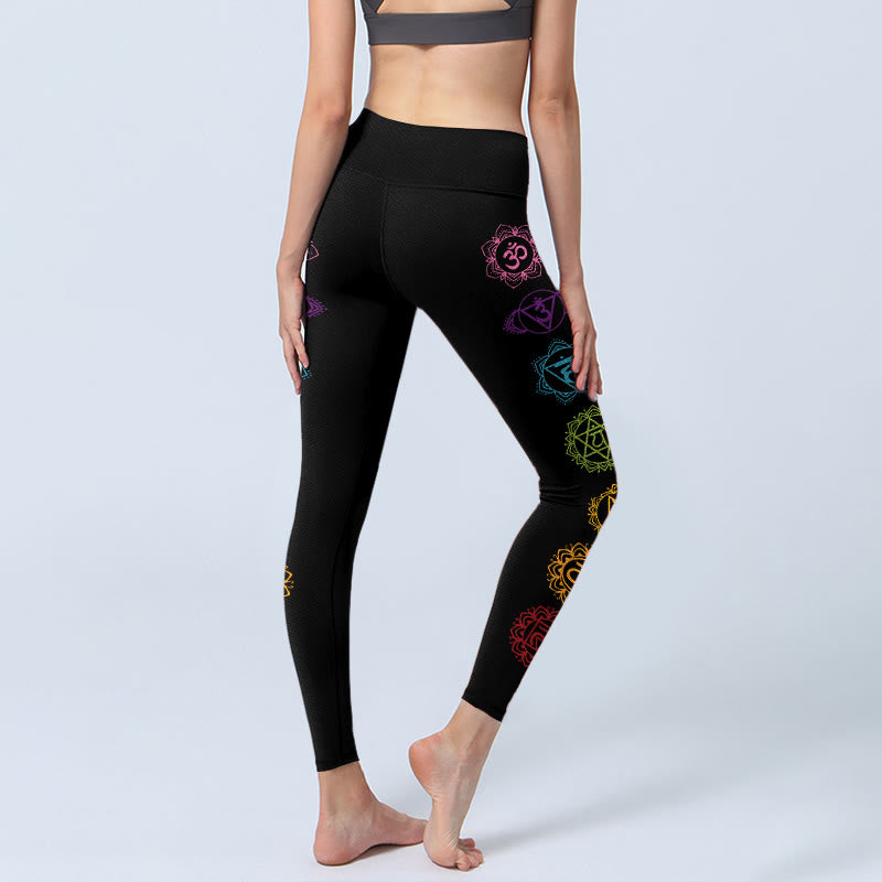 Leggings de yoga para mujer con estampado de Buddha Stones , símbolo OM y caracteres sánscritos - image 4