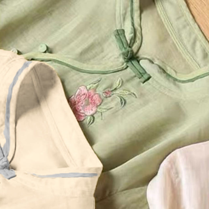 Camisa de lino y algodón para mujer, estilo casual, vintage, con bordado de flores y botones de rana china, cuello redondo - image 12