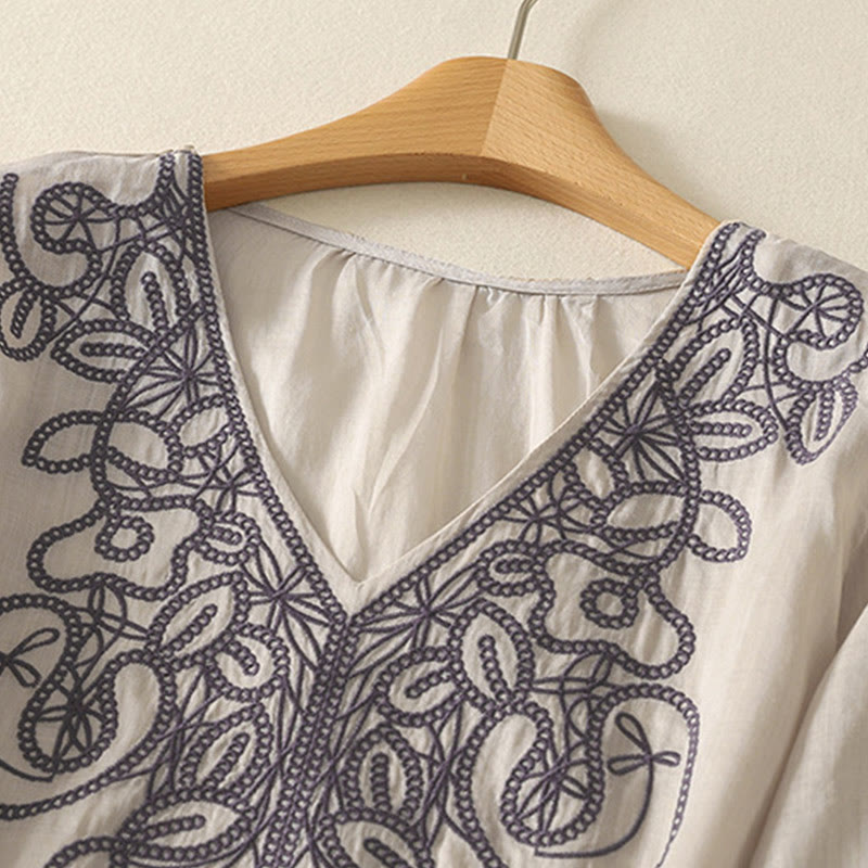 Camiseta informal de algodón y lino para mujer, de media manga, con cuello en V y bordado de Buddha Stones - image 2