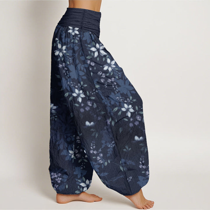 Pantalones harén de algodón puro con diseño de Buddha Stones y pequeñas flores blancas y hojas verdes para mujer, con cintura elástica