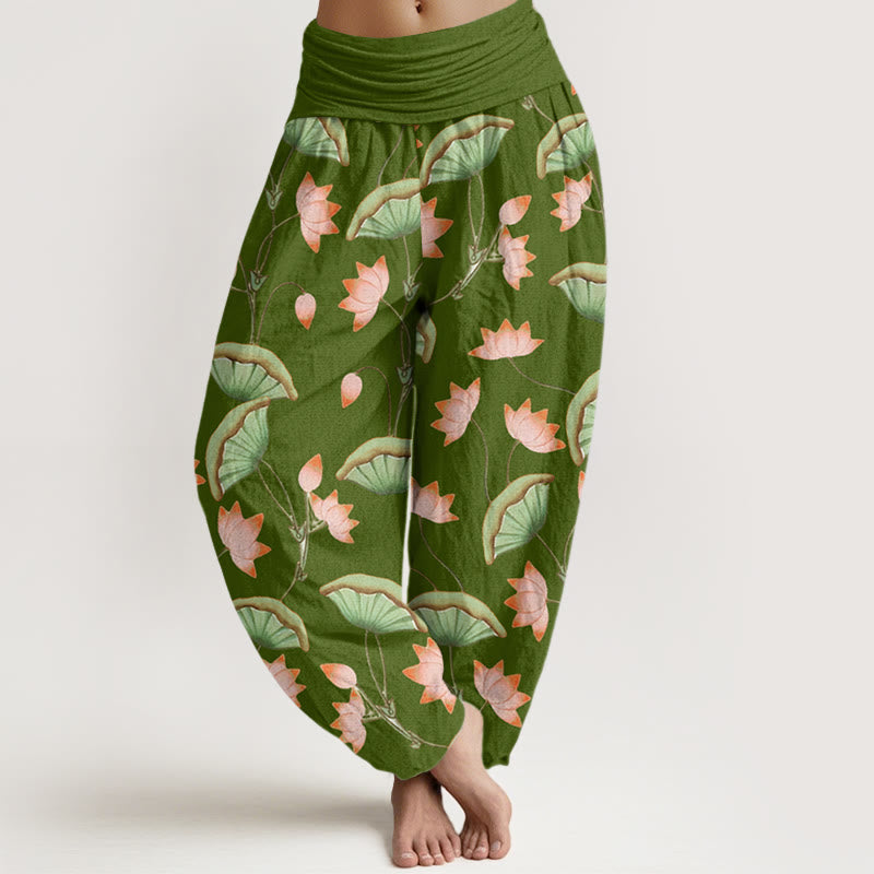 Pantalones harén de cintura elástica para mujer con estampado de hojas verdes exuberantes y flores de loto rosa y piedras de Buddha Stones - Verde oliva - US22，UK/AU26，EU54 (6XL) - image 0