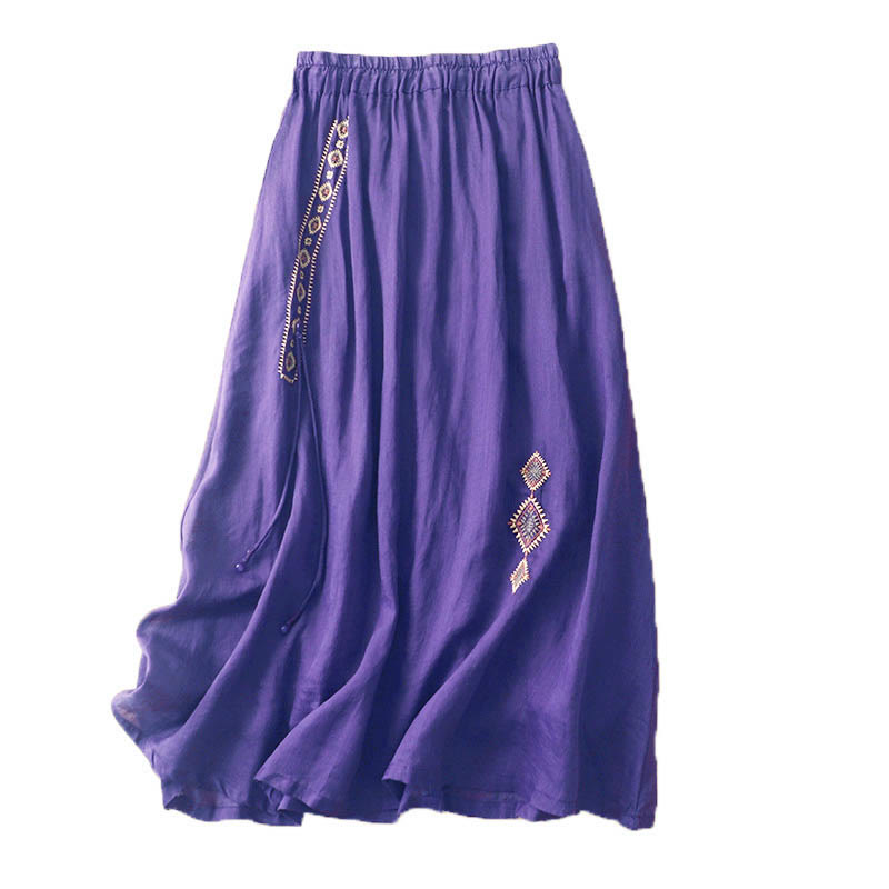 Falda de mujer de 7-8 pulgadas de largo con diseño étnico vintage de bordado de Buddha Stones. - image 4