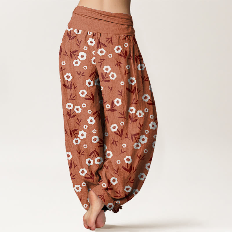 Pantalones bombachos de mujer con cintura elástica, estampado sencillo de flores y hojas, de algodón con Buddha Stones. - image 2