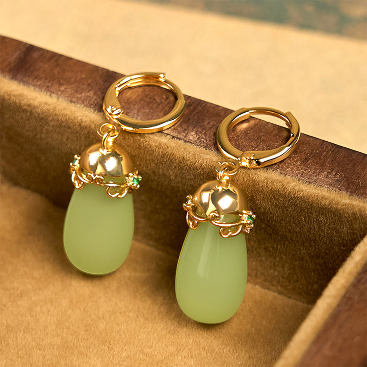 Pendientes de cobre con forma de gota de agua y calcedonia verde de Buddha Stones - image 3