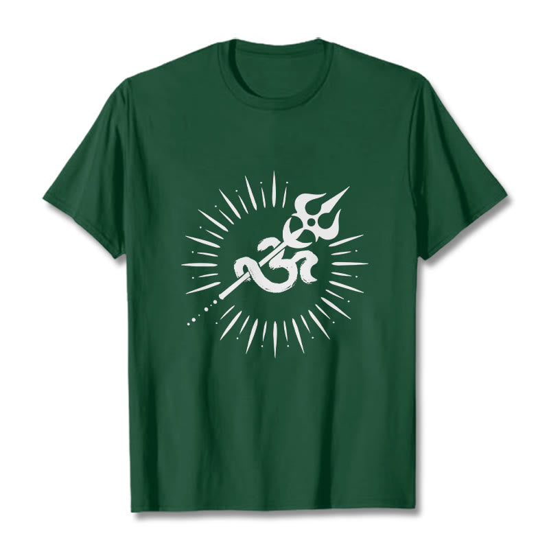Camiseta informal de algodón con símbolo Om, tridente y líneas radiantes de Buddha Stones - Verde bosque - 2XL - image 11