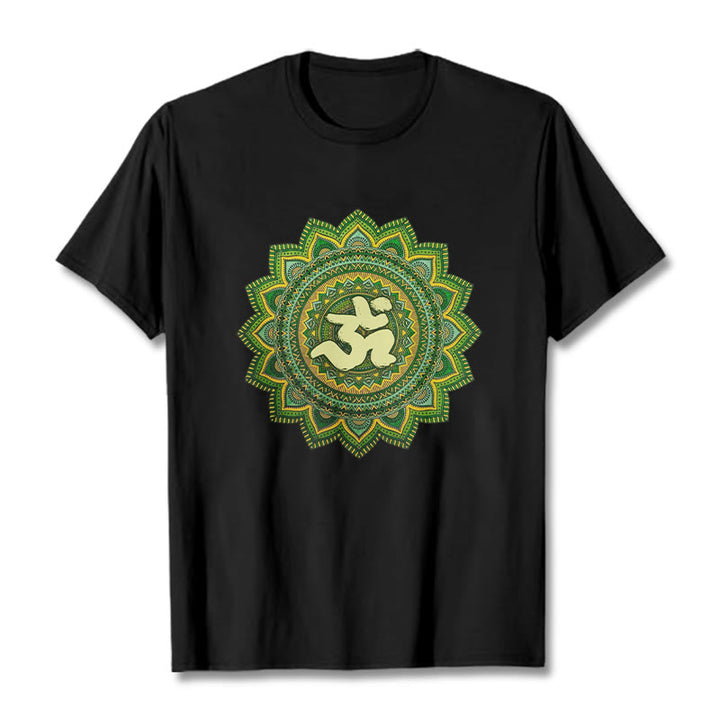 Camiseta informal de algodón con estampado de símbolo Om y mandala verde de Buddha Stones - Negro - 2XL - image 5