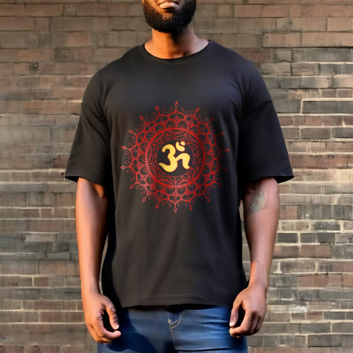 Camiseta informal de algodón con estampado de símbolo Om y mandala rojo de Buddha Stones - image 3