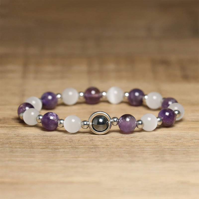 Pulsera de equilibrio con cuentas de ojo de gato blancas y amatista natural de Buddha Stones - image 4