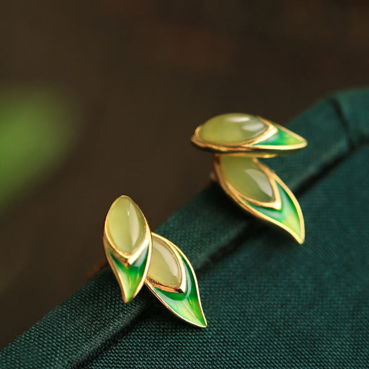 Pendientes de prosperidad con hojas de jade y piedras de Buddha Stones en plata de ley 925  - Jade Hetian (postes de plata de ley 925) - image 1