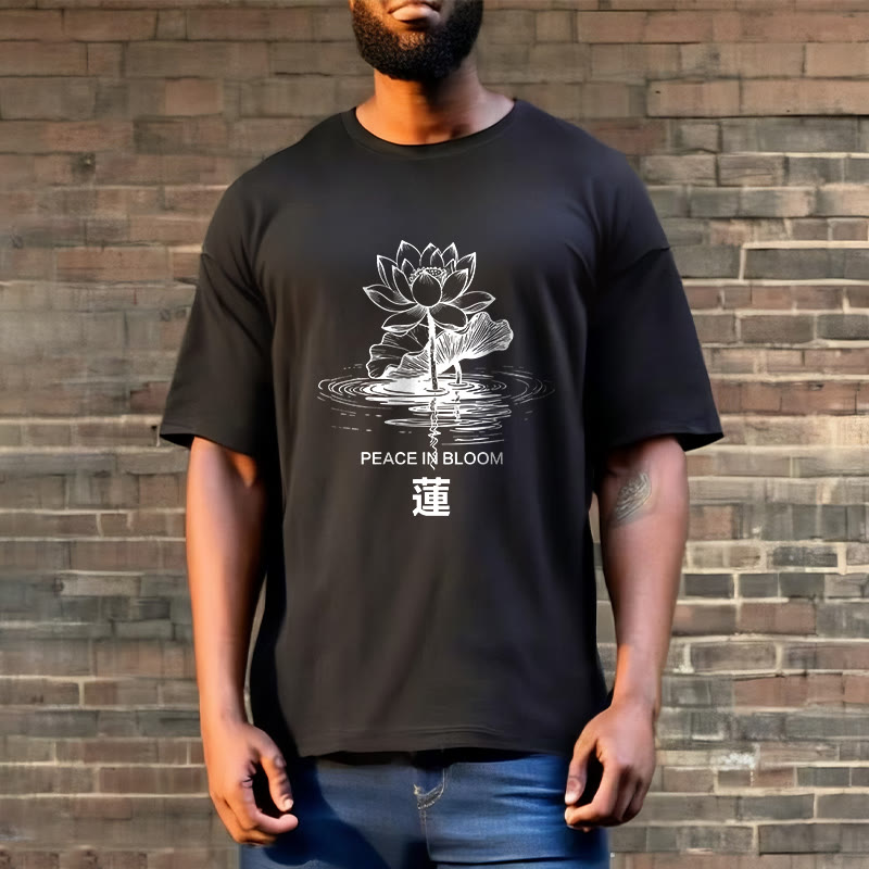 Camiseta de algodón con estampado de hojas de loto y flores de Buddha Stones - image 3