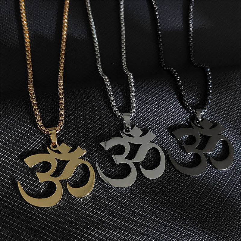 Buddha Stones Colgante de acero inoxidable con símbolo Om y mantra - image 1