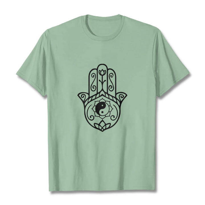 Camiseta de algodón con diseño de mano de Fátima y Buddha Stones y Yin Yang - Verde pálido - 2XL - image 15