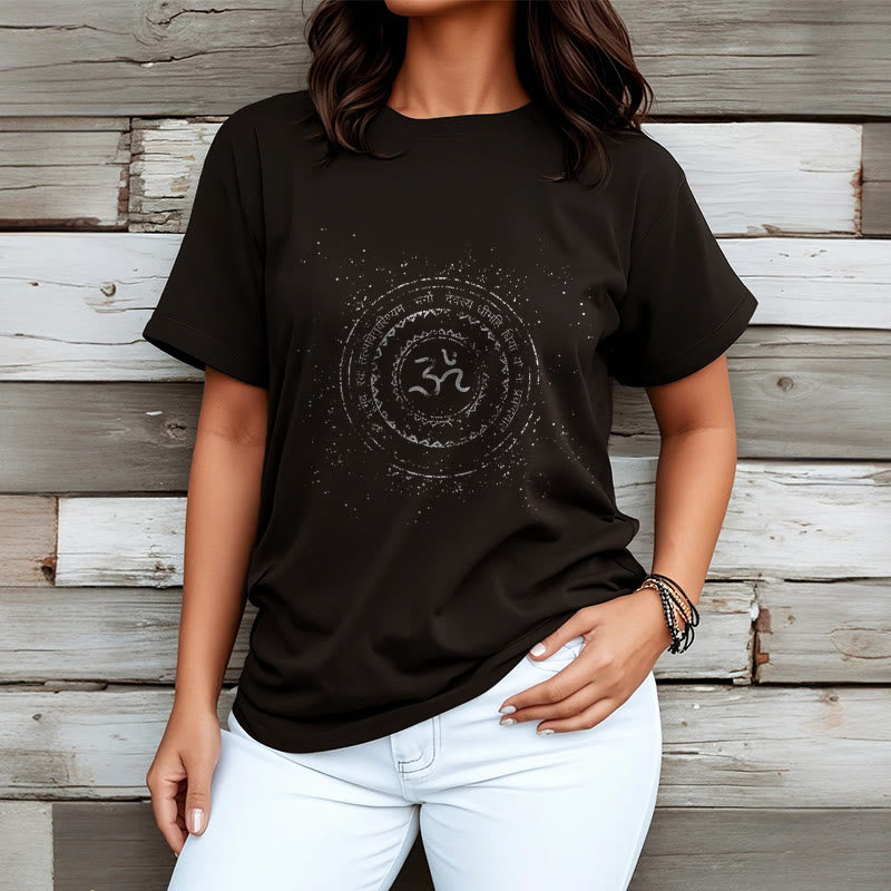 Camiseta de algodón con estampado de mantra y símbolo Buddha Stones - image 8