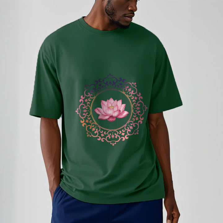 Camiseta de algodón con estampado de loto rosa y mandala de Buddha Stones - image 11