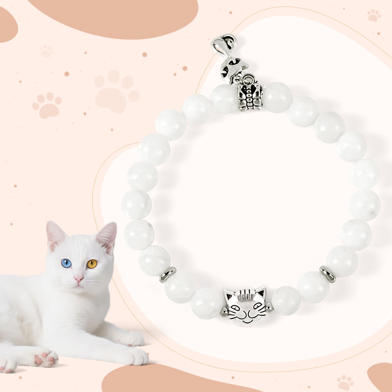 Pulsera positiva con cuentas de calcedonia blanca natural y gato blanco de Buddha Stones - Gato blanco (circunferencia de muñeca 14-16 cm) - image 0